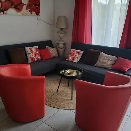 En Deplacement Uniquement Ferienhaus