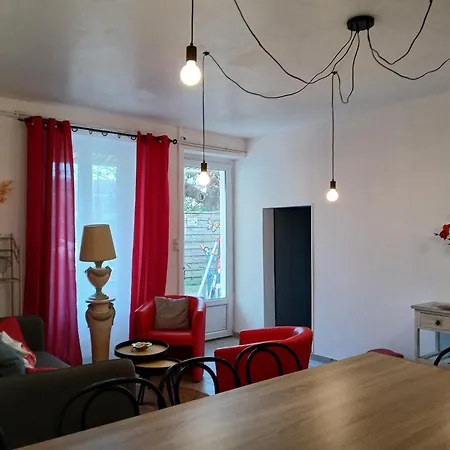 En Deplacement Uniquement Ferienhaus